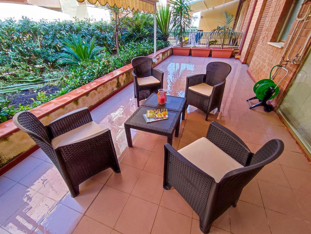 Elegante Appartamento A Cefalú Exterior foto